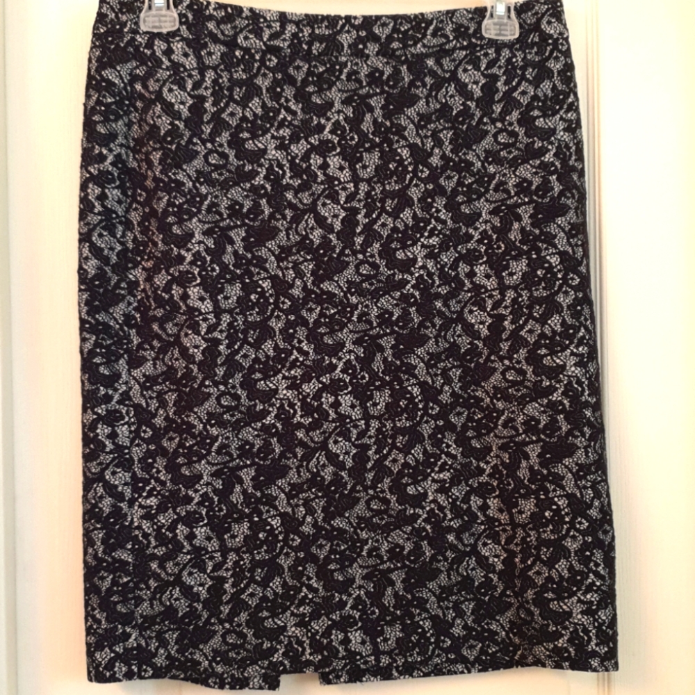 Large Michael Kors Black Lace Pencil Skirt